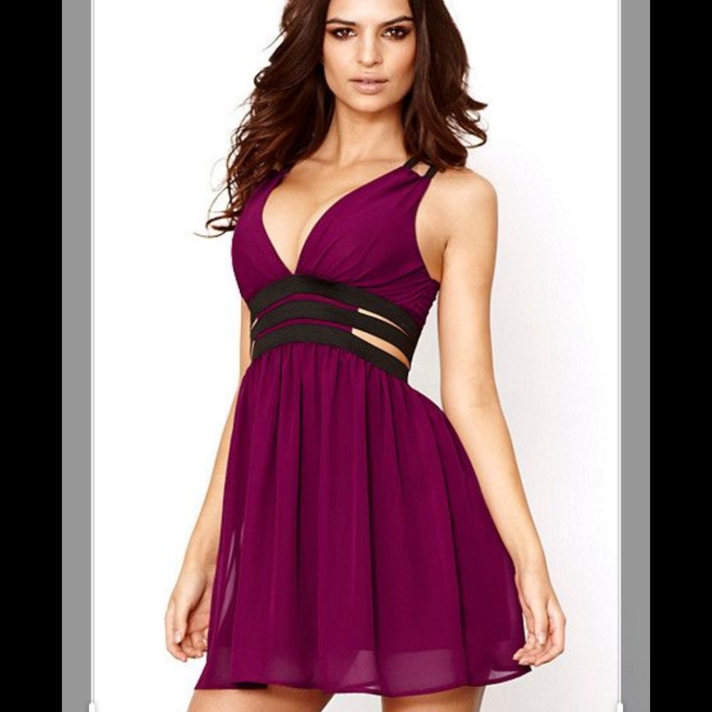 Cut out flowing dress
